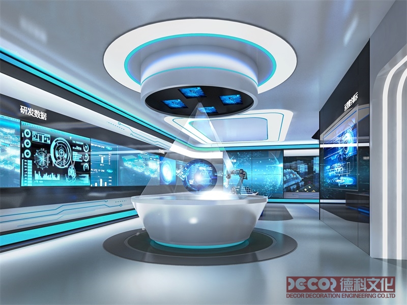 如何在科技展館裝修中提供全程導(dǎo)航和定位服務(wù)，方便觀眾參觀和探索？